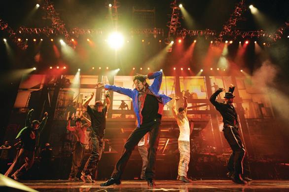 Michael Jackson rehearsing in Los Angeles for This Is It