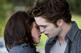 Kristen Stewart and Robert Pattison in New Moon